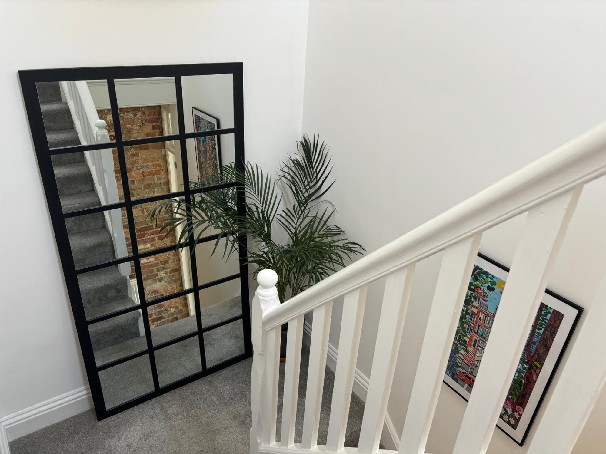 Charming Edwardian Maisonette In Trendy Location, Minutes From Restaurants And Pubs In Ashley Cross, 풀 외부 사진